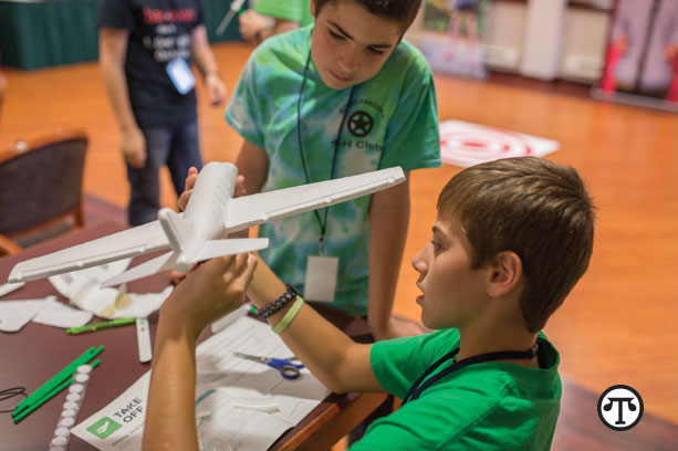 4-H National Youth Science Day offers hands-on learning in STEM (Science, Technology, Engineering and Math) to thousands of youth across the country.  