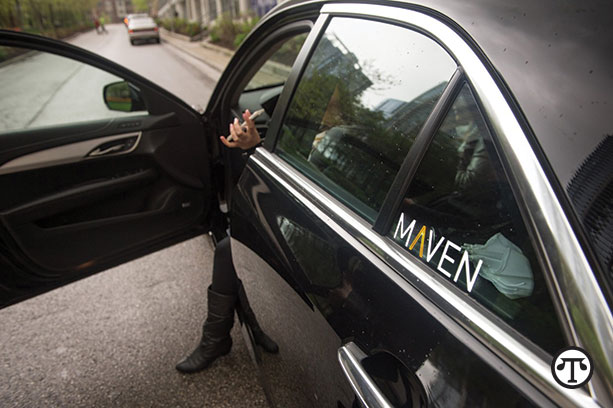 You can be behind the wheel of a great car and tooling around Chicago quickly and easily through a new sharing service.